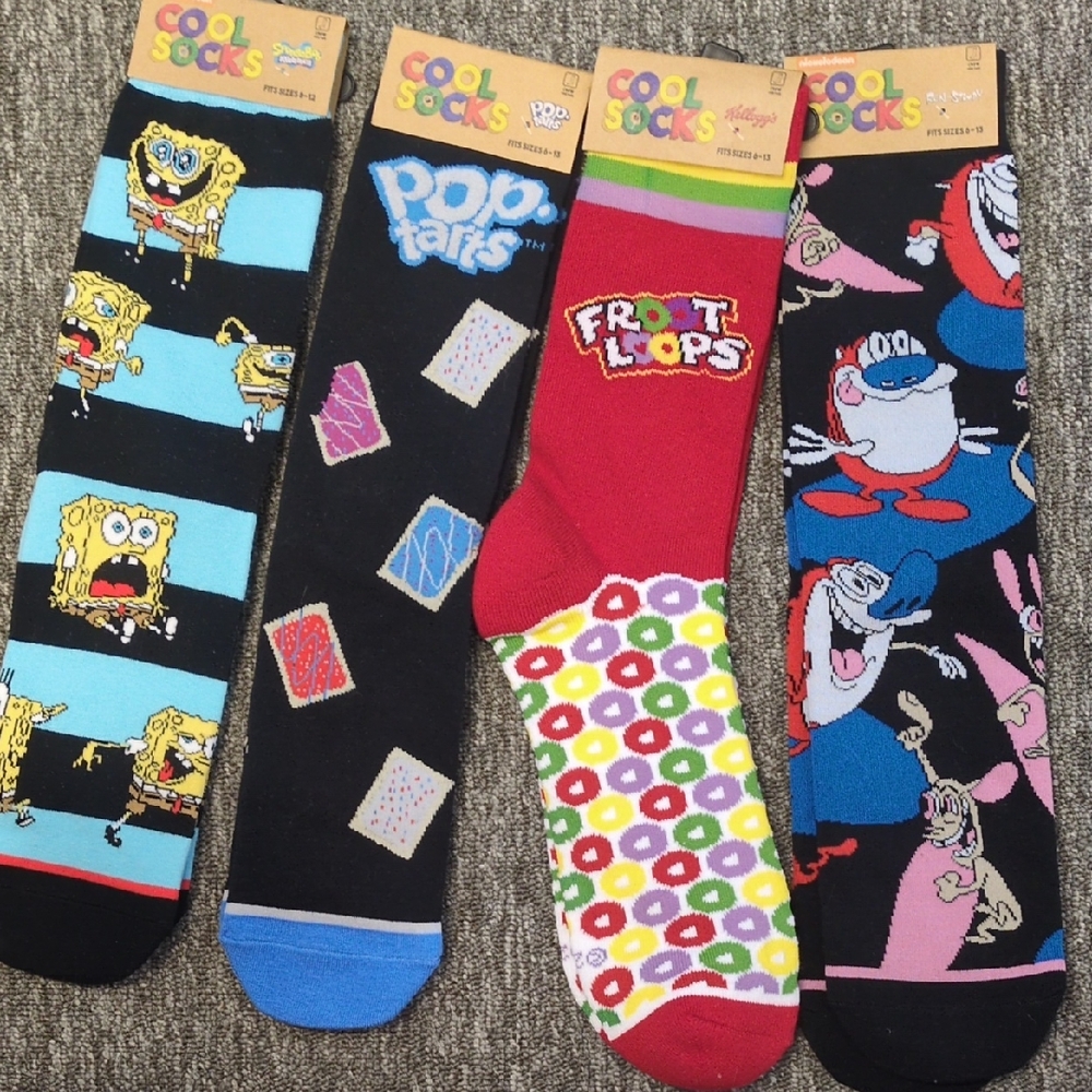 Kellog's Silly Pop Tarts Colorful Spongebob Men's Socks Bundle